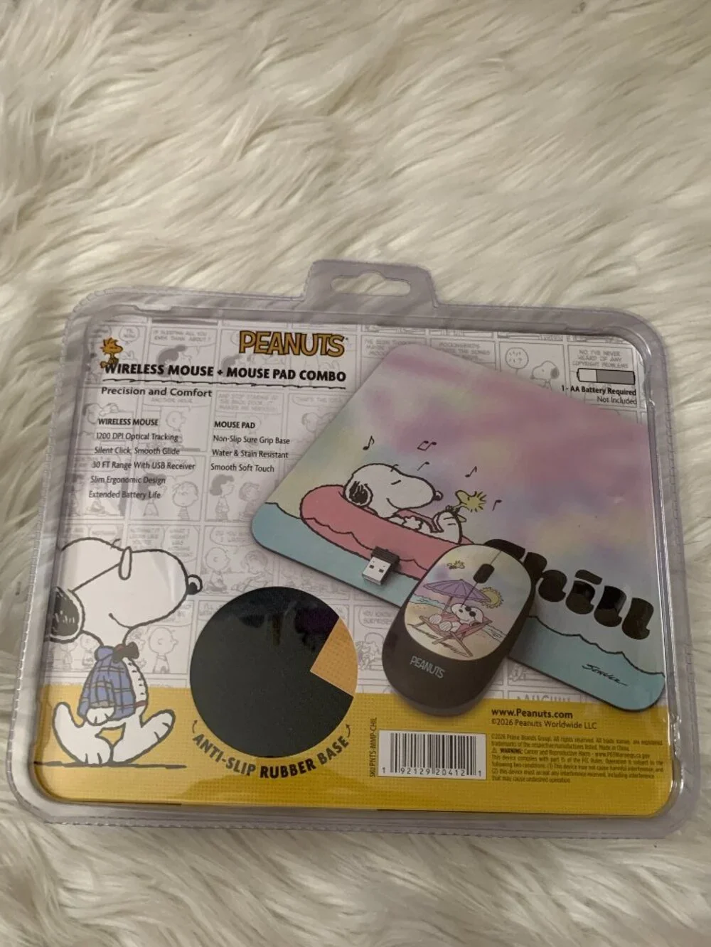 PEANUTS Snoopy & Woodstock Chilling on the Beach Wireless Mouse & Mouse Pad Set